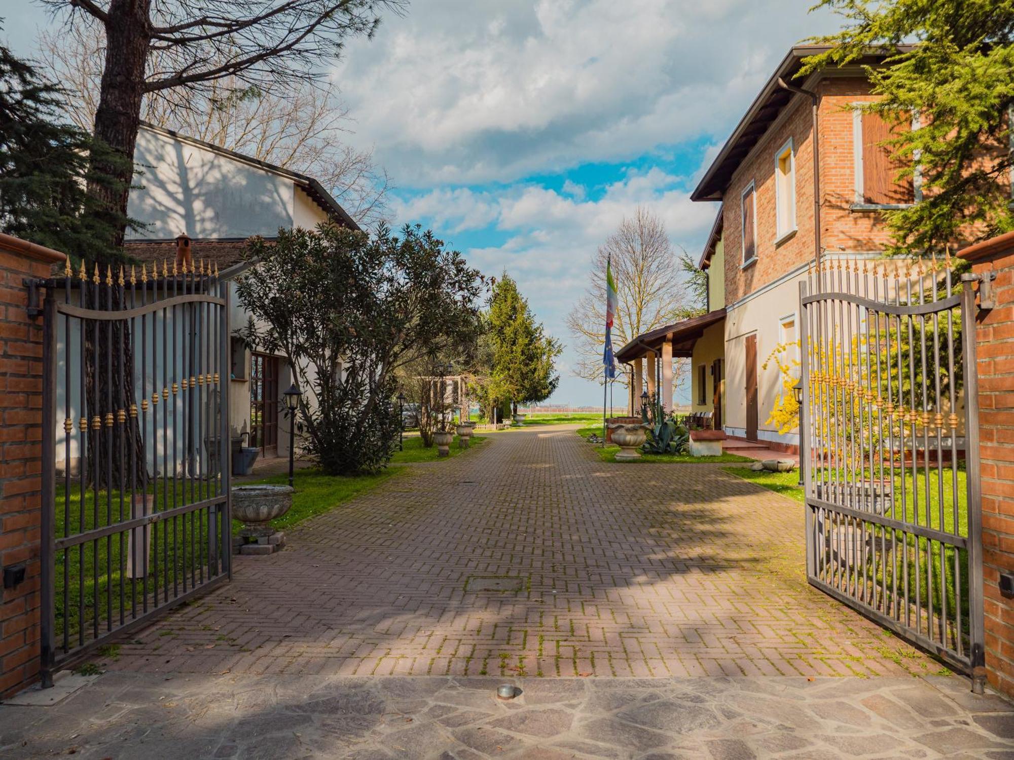 B&B Villa Erika Lugo  Dış mekan fotoğraf